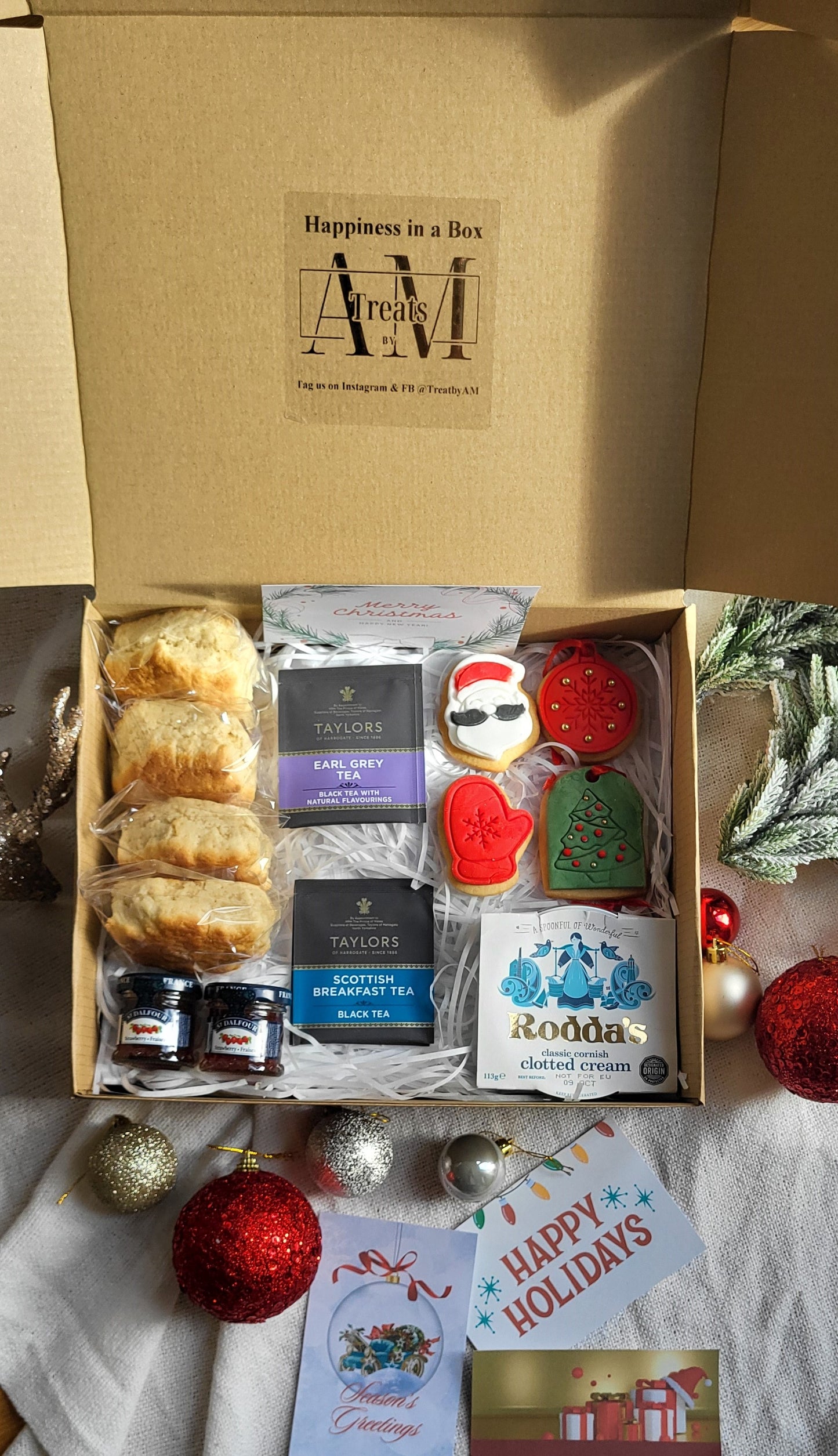 Christmas Tea Gift Box, Personalised Christmas Tea Gift Set, Thinking of You Gift, Cream Tea Gift Box, Afternoon Tea Hamper, Tea for Two