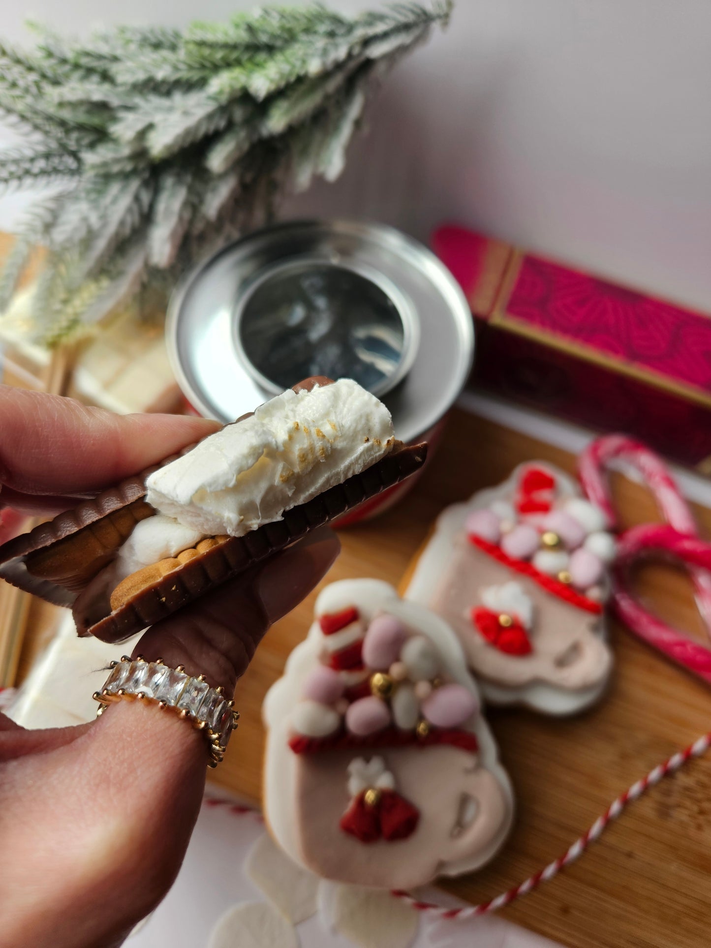 CHRISTMAS SMORES KIT Hamper| Hot Chocolate Gift| Christmas Eve Fireside Treat Gift Box