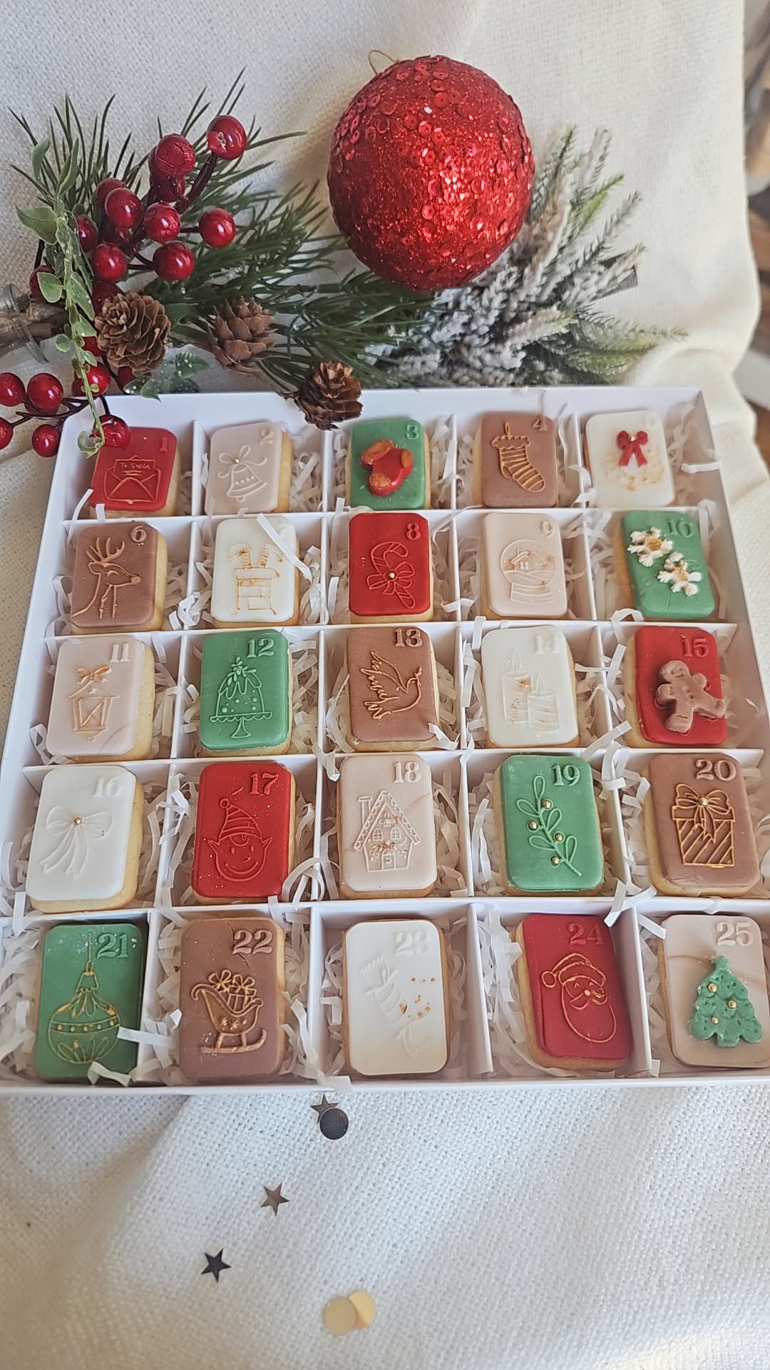 Luxury Christmas Advent Calendar Biscuit Box | Edible Holiday Countdown | 25 Mini Hand Iced Cookies
