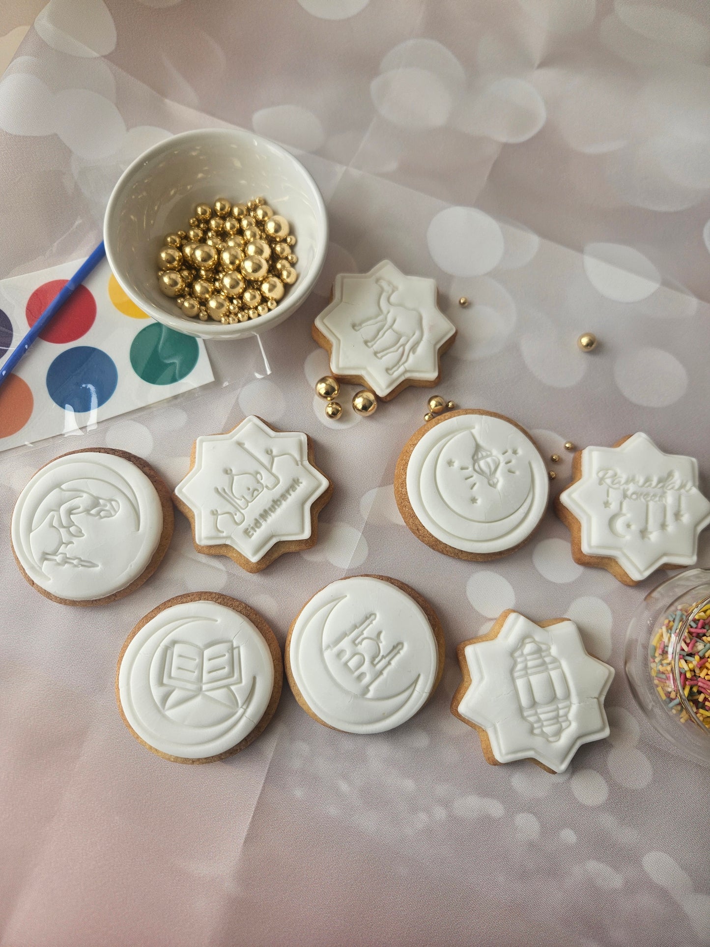 Ramadan Kareem Paint Your Own Cookie Kit - A & M