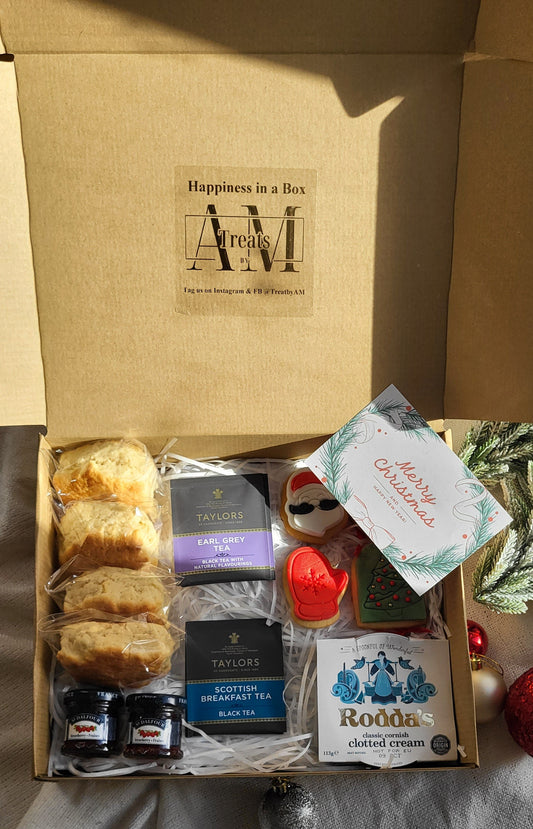 Christmas Tea Gift Box, Personalised Christmas Tea Gift Set, Thinking of You Gift, Cream Tea Gift Box, Afternoon Tea Hamper, Tea for Two