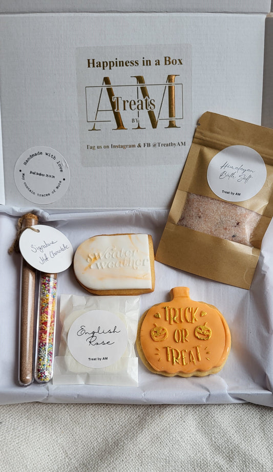 The Autumn Hygge Letterbox Hamper| A Hug in a Box - Autumn Edition
