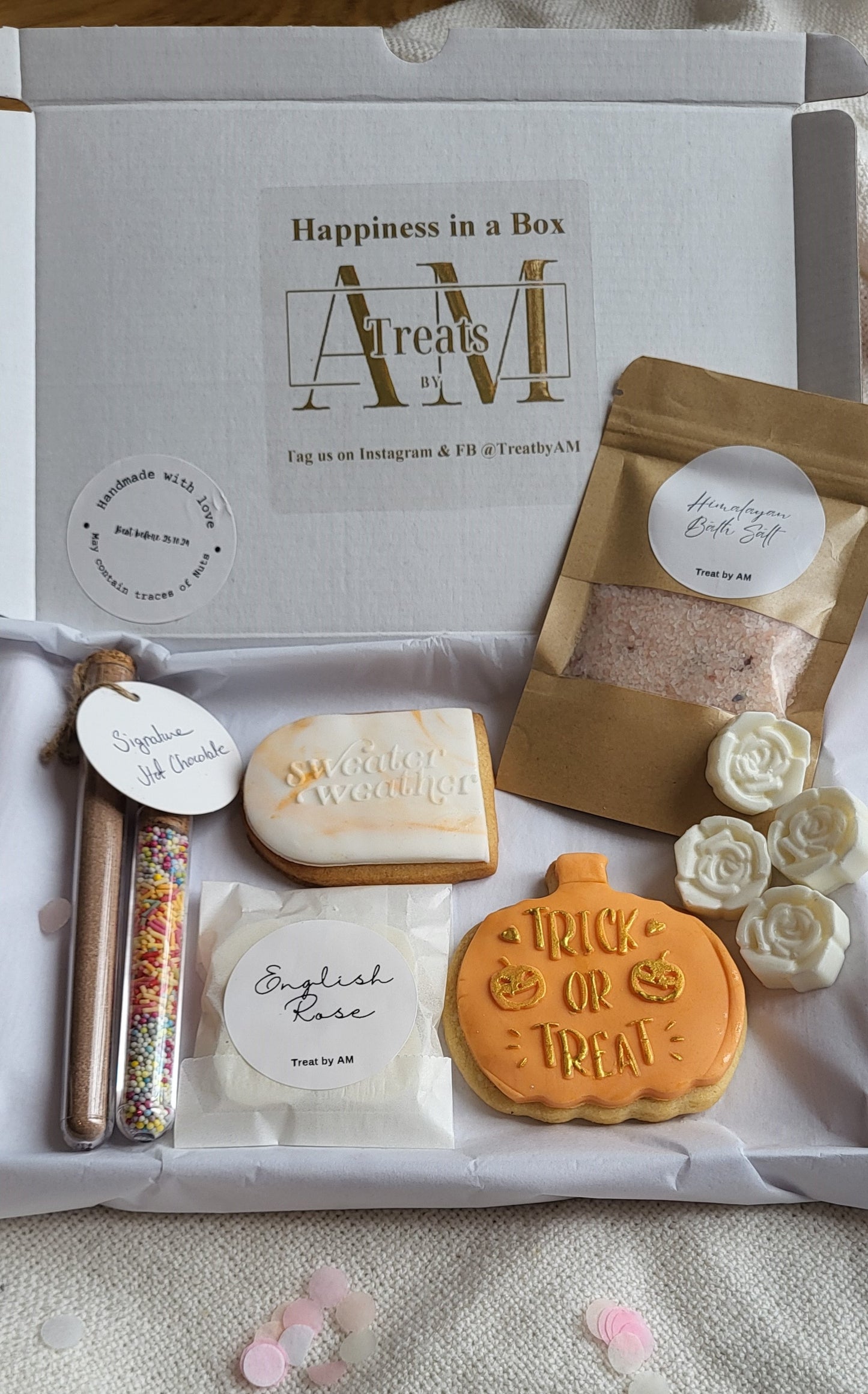 The Autumn Hygge Letterbox Hamper| A Hug in a Box - Autumn Edition