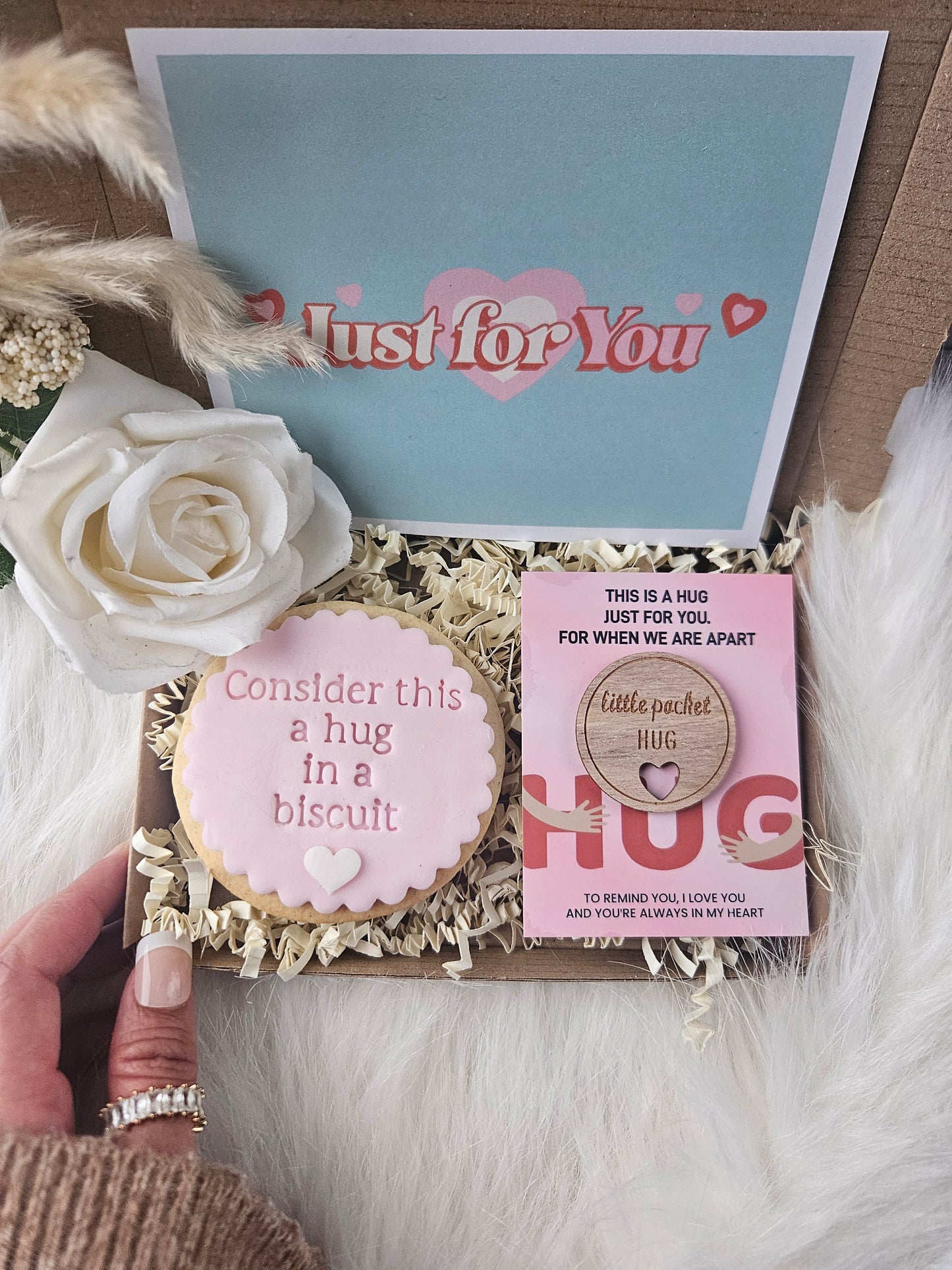 Hug in a Box Gift – Thinking of You Letterbox Gift - A & M
