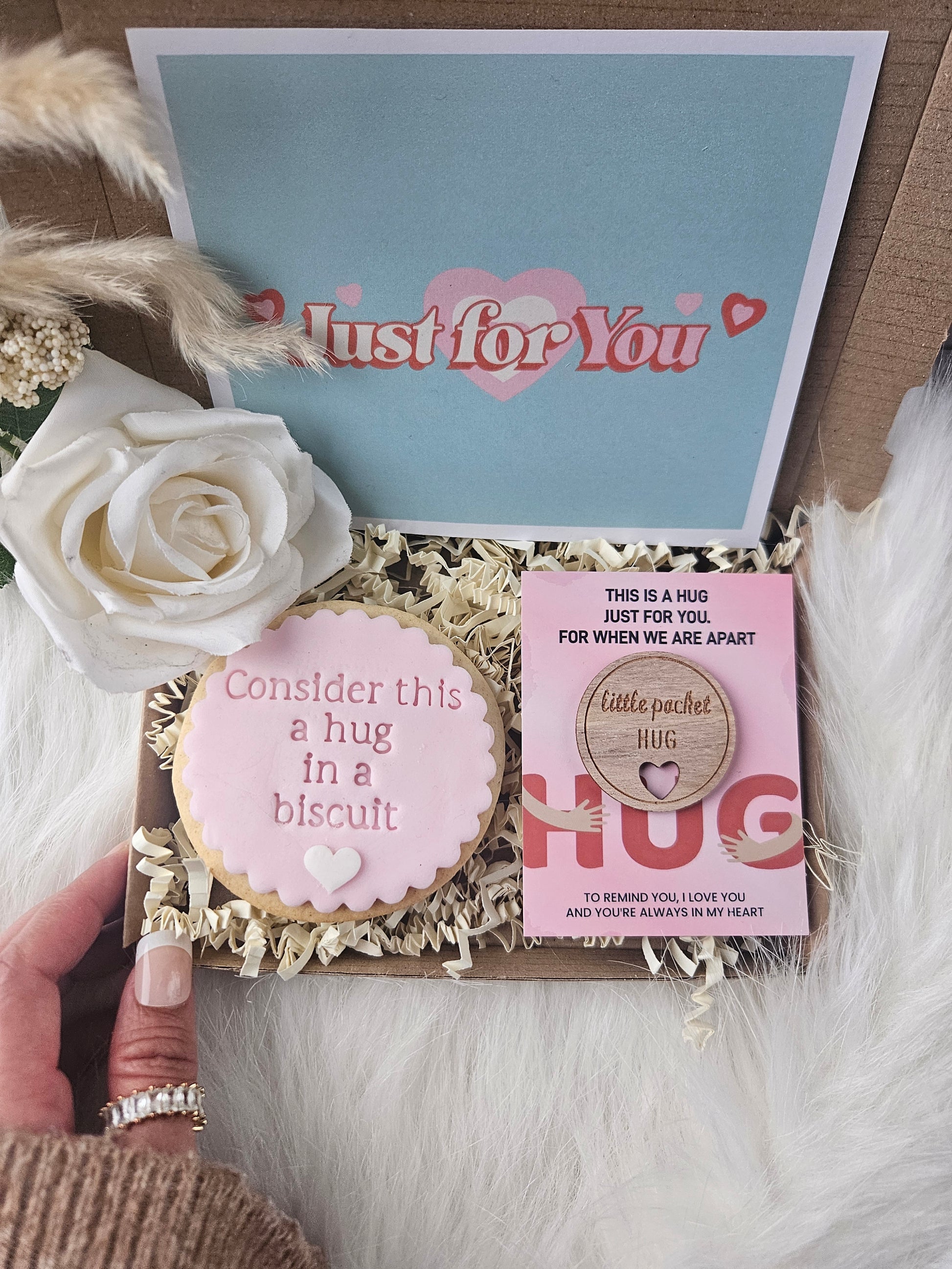 Hug in a Box Gift – Thinking of You Letterbox Gift - A & M