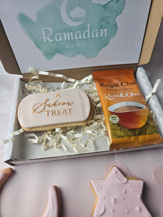 Ramadan Mubarak Letterbox Gift |Iftaar Treat Karak Chai - A & M