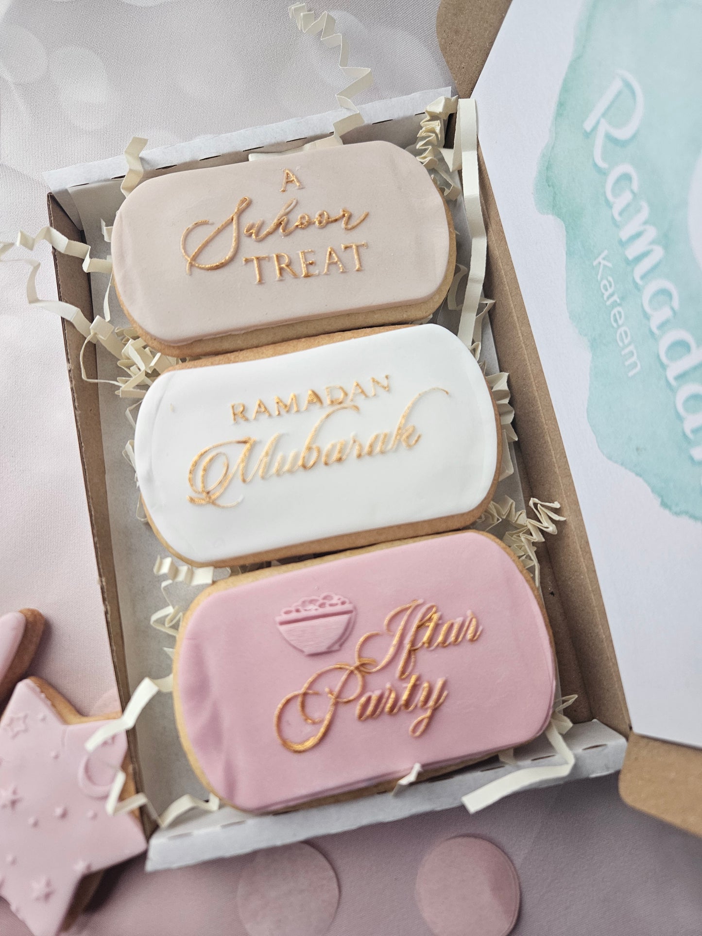 Luxury Ramadan Mubarak Cookie Gift Box | Hand Iced Sugar Cookies - A & M