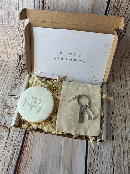 Dad Birthday Letterbox Gift | Happy Birthday Handyman Cookie & Tool Keychain Set | Gift for Him, Grandad, Father's Day