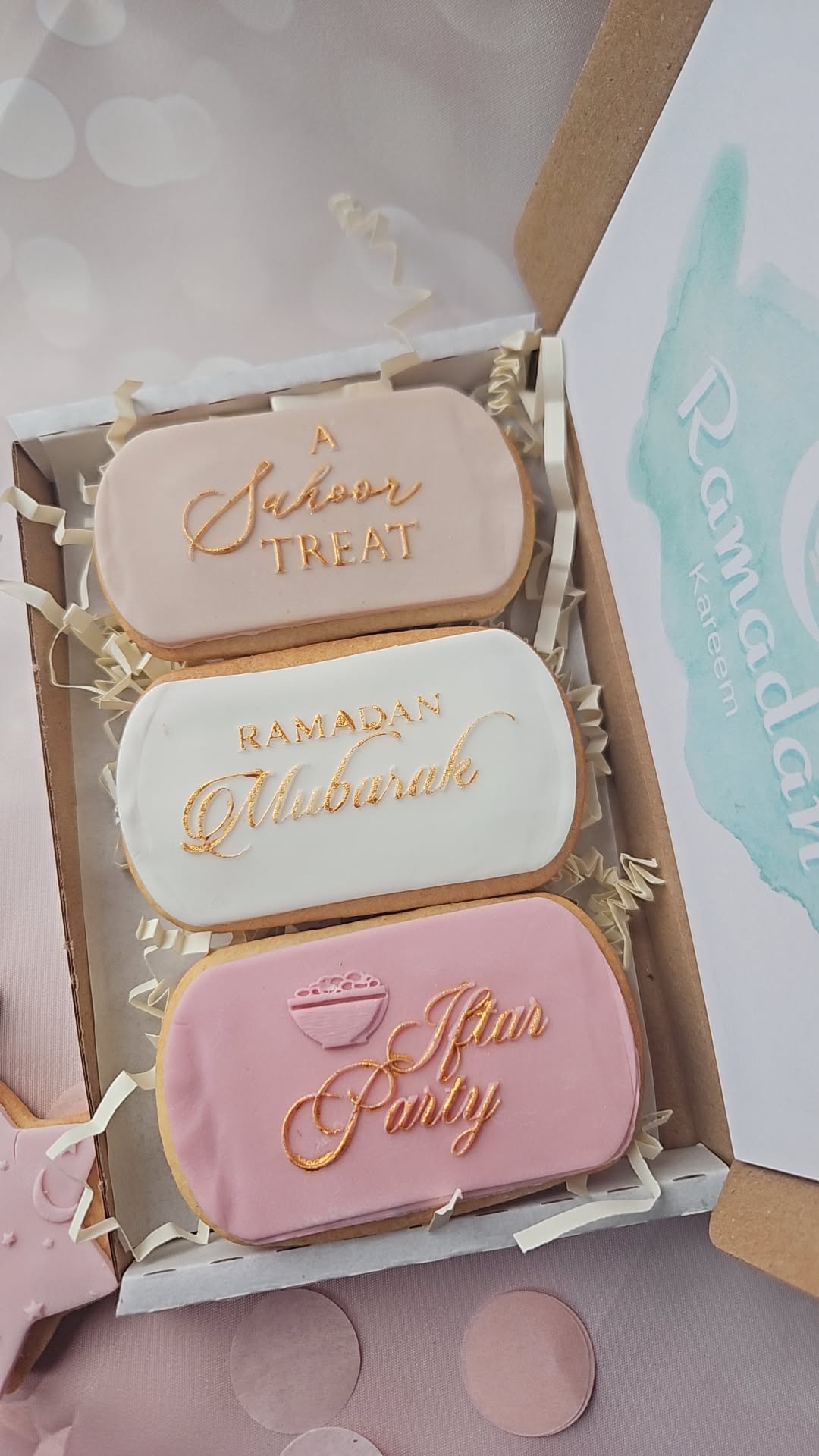 Luxury Ramadan Mubarak Cookie Gift Box | Hand Iced Sugar Cookies - A & M