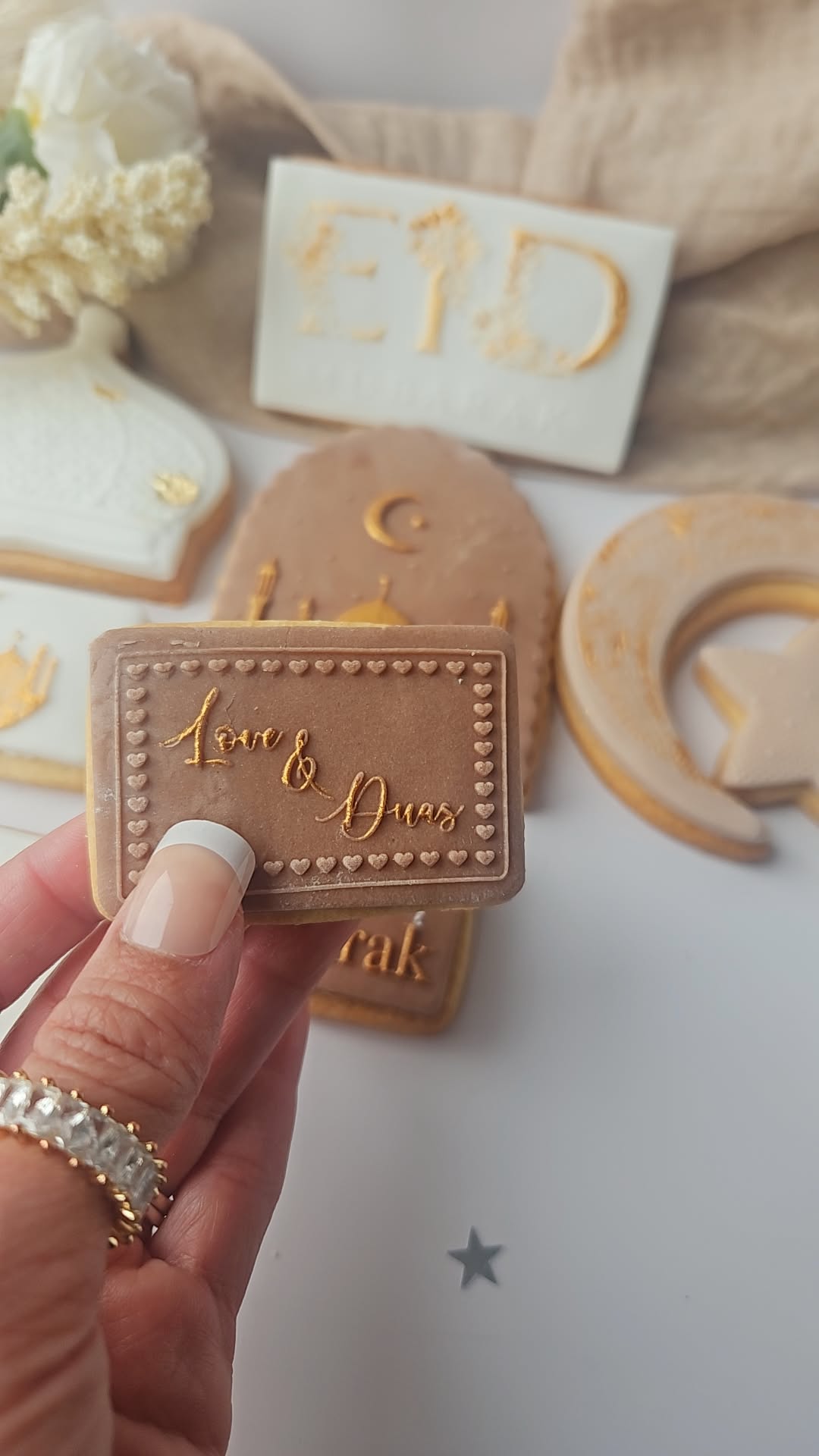 Eid Cookies| Eid Biscuits| Iftaar treats| Food Hamper| Food Basket| Islamic Gift| Halal Treats - A & M