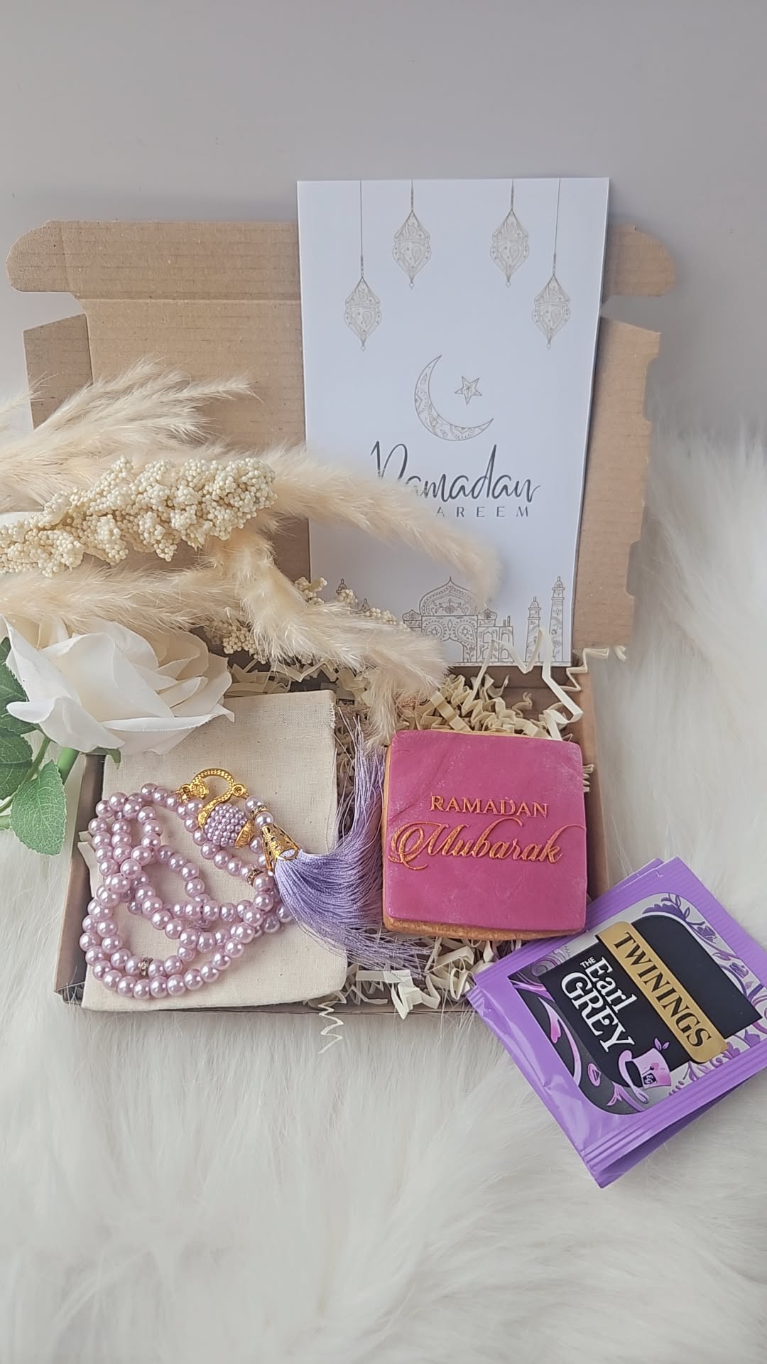 Ramadan Mubarak Gift Box | Islamic Gift for Her - A & M