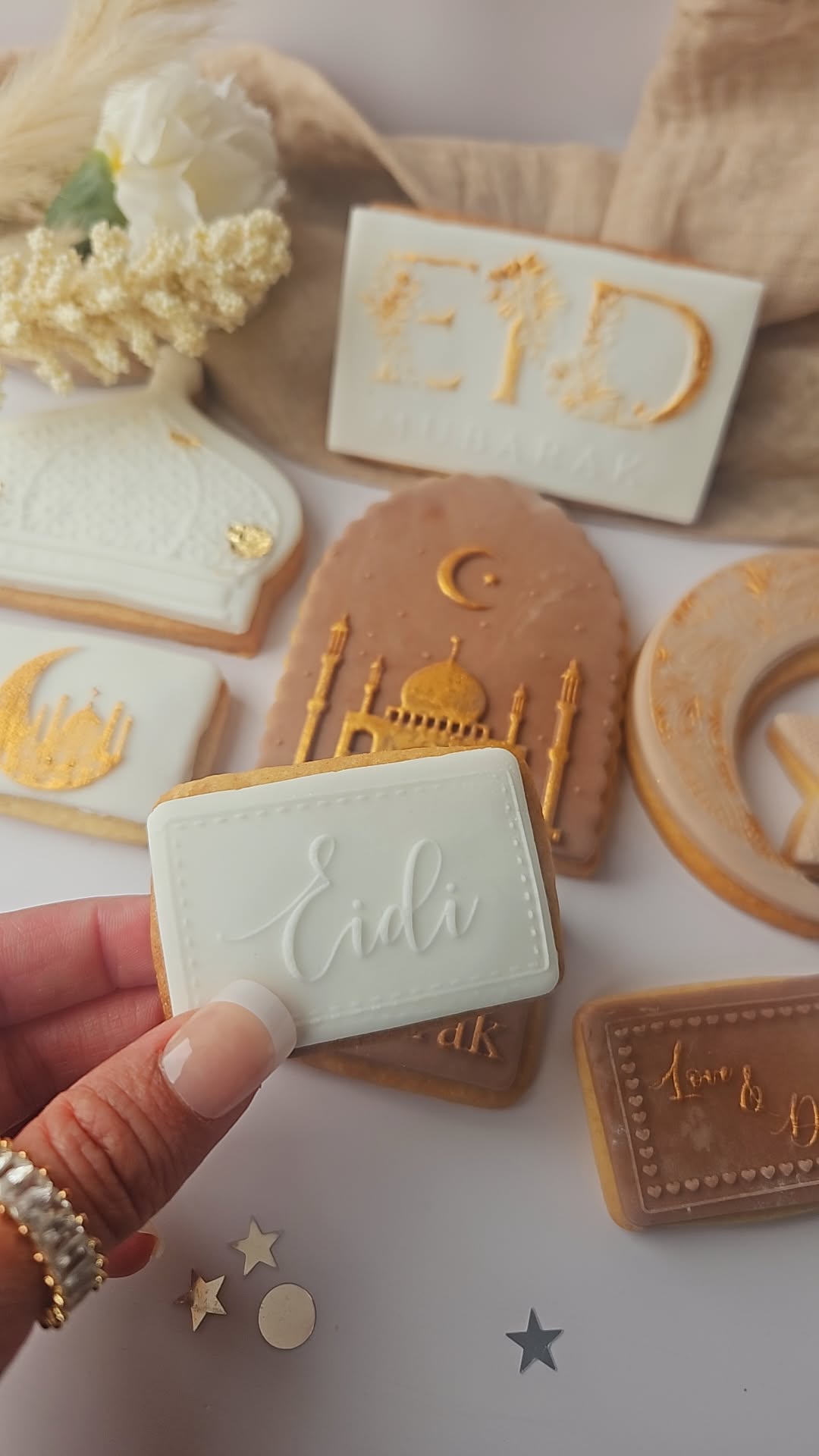 Eid Cookies| Eid Biscuits| Iftaar treats| Food Hamper| Food Basket| Islamic Gift| Halal Treats - A & M