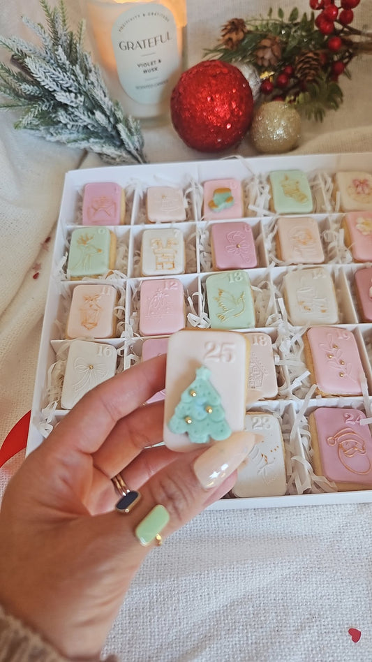 Luxury Christmas Advent Calendar Biscuit Box | Edible Holiday Countdown | 25 Mini Hand Iced Cookies