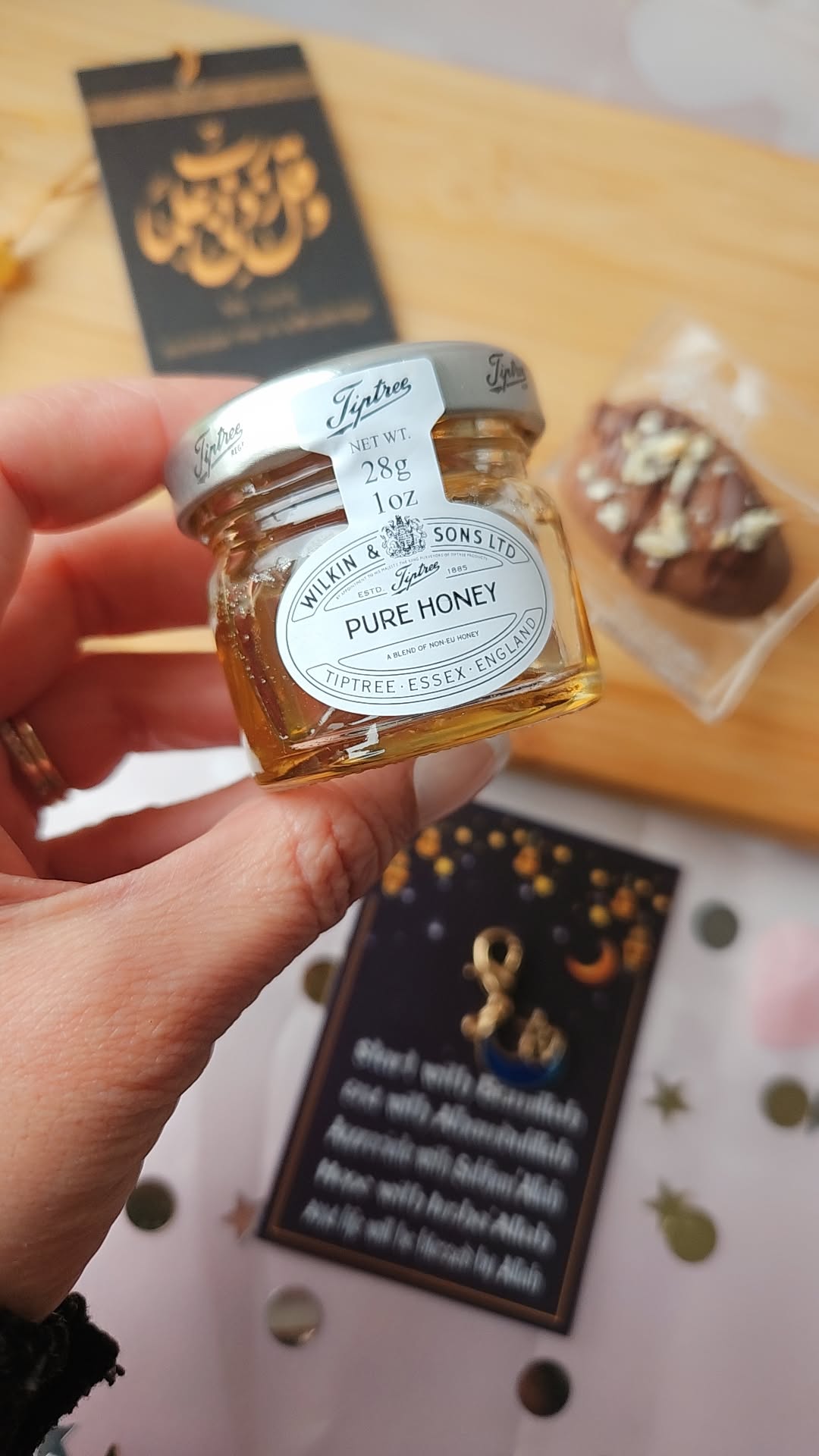 Premium Islamic Gift Box | Ramadan, Eid, Hajj & Umrah - A & M