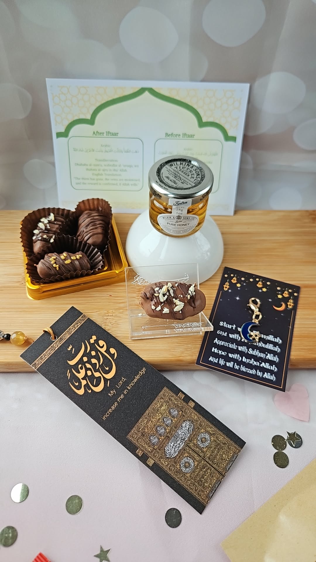 Premium Islamic Gift Box | Ramadan, Eid, Hajj & Umrah - A & M