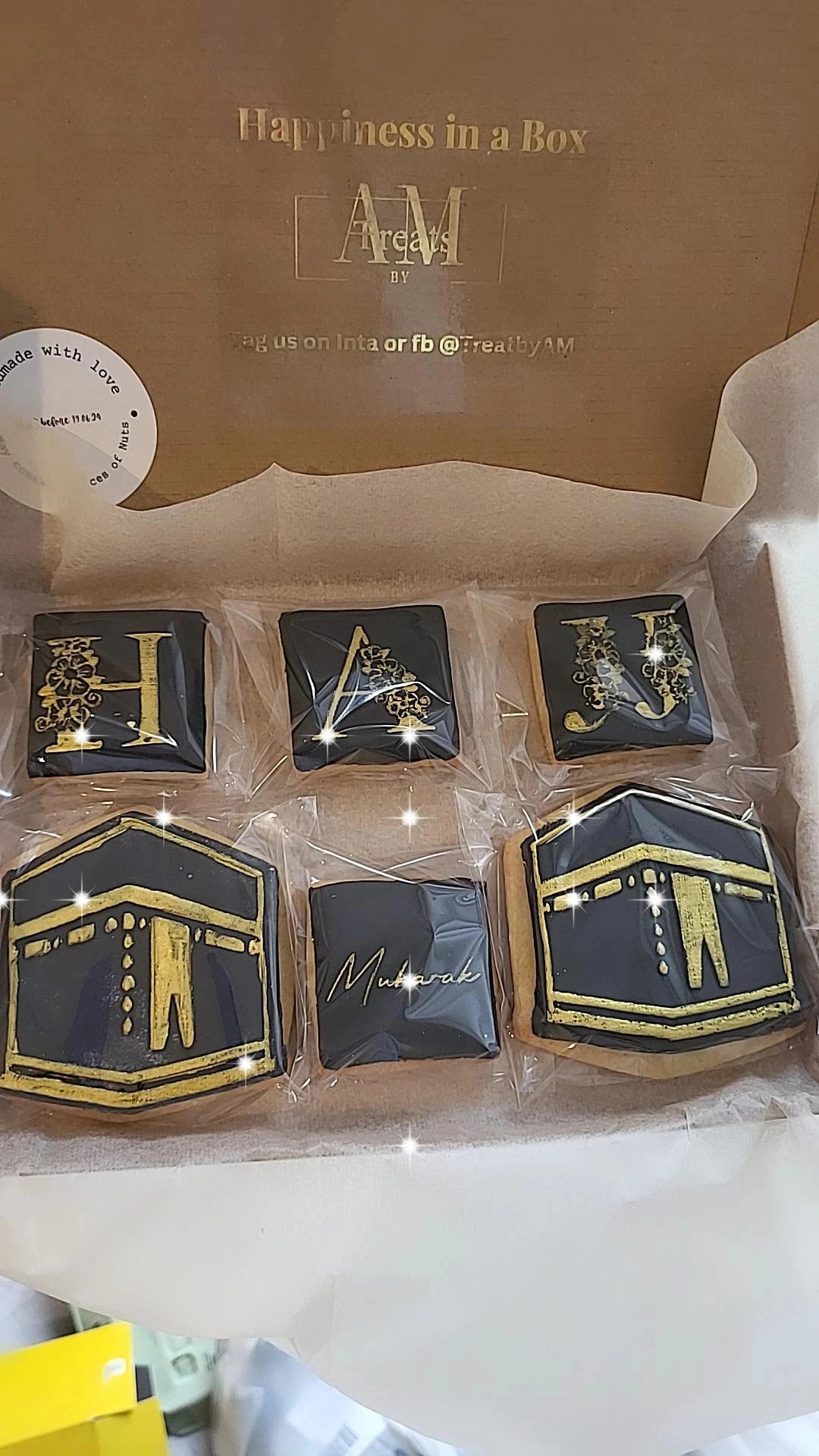 Hajj Mubarak Cookie Gift Box: Kaaba Cookies, Islamic Gift