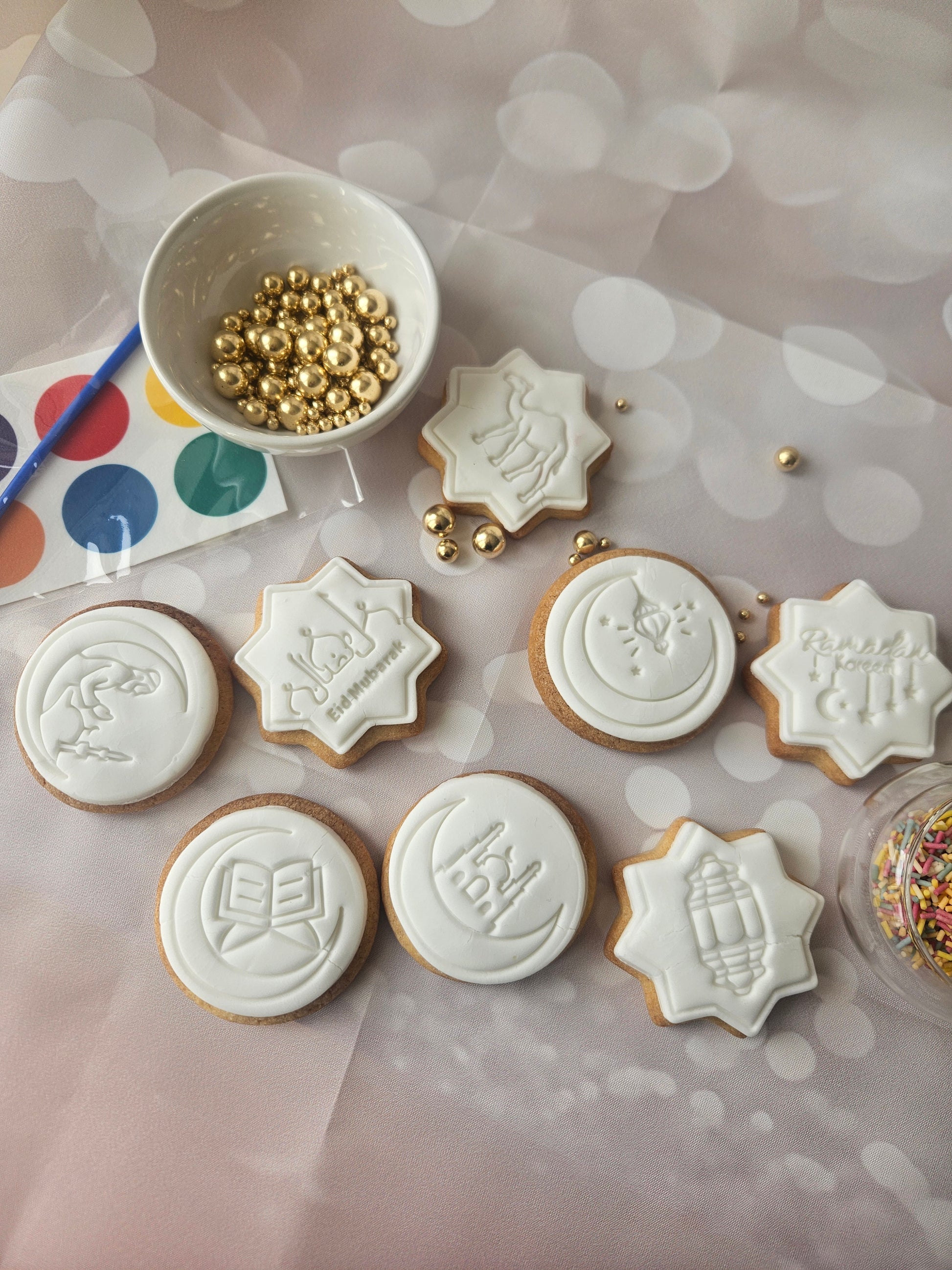 Ramadan Kareem Paint Your Own Cookie Kit - A & M